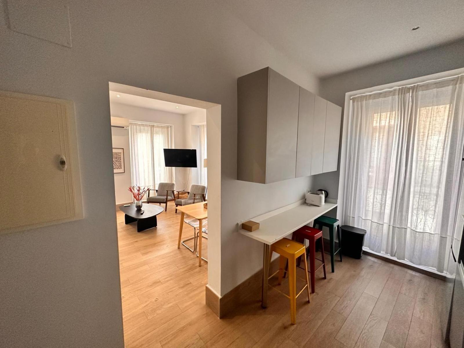 Amazing 3Bd 3Bth With 9 Balconies By Madrid4You Apartments Exteriér fotografie