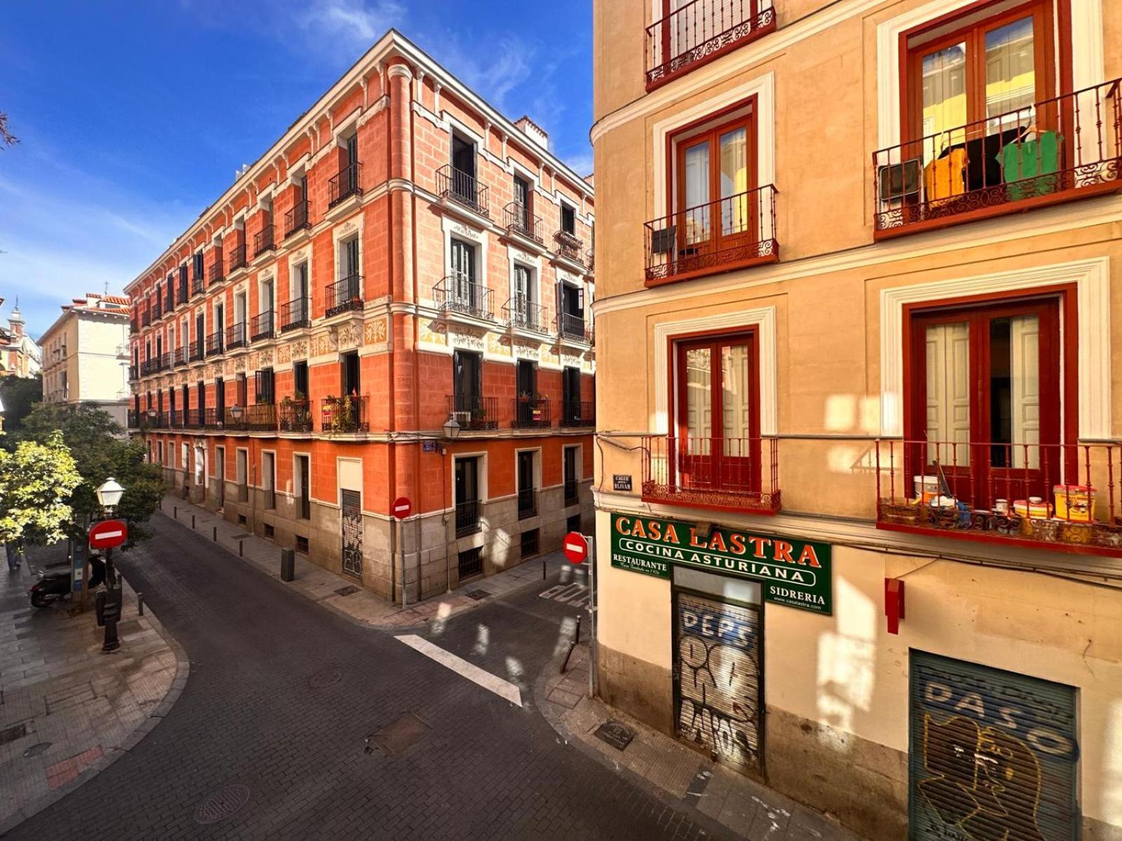 Amazing 3Bd 3Bth With 9 Balconies By Madrid4You Apartments Exteriér fotografie